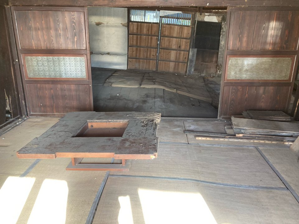 アースリサイクル|福島市・便利屋・不用品買取り・遺品整理・片付け・住宅リフォーム